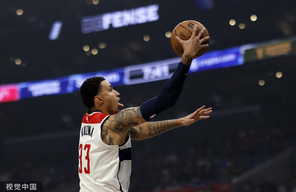 上表现出的 上表现出的