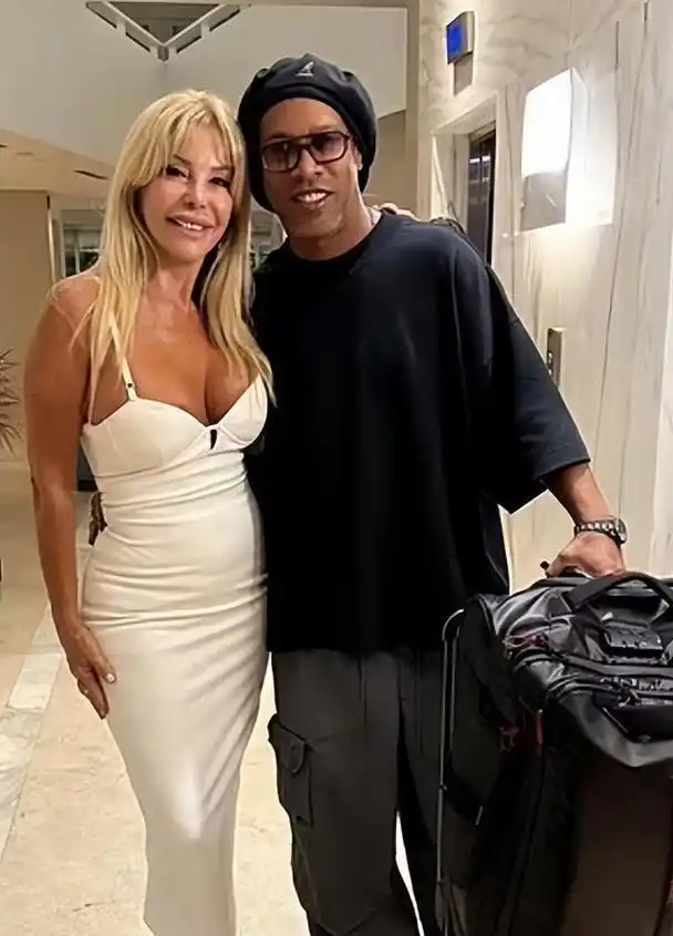 巴萨引援的 巴萨引援的